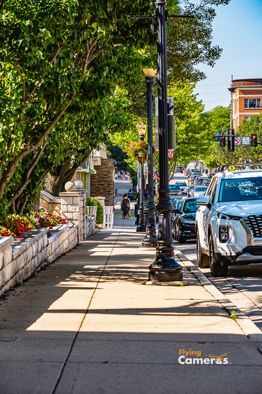 Sidewalk on main st in Downers Grove 2020